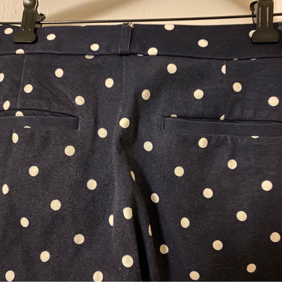 Dark blue & white polka dot Sloan ankle fit Banana Republic pants (size 4). - Picture 7 of 11